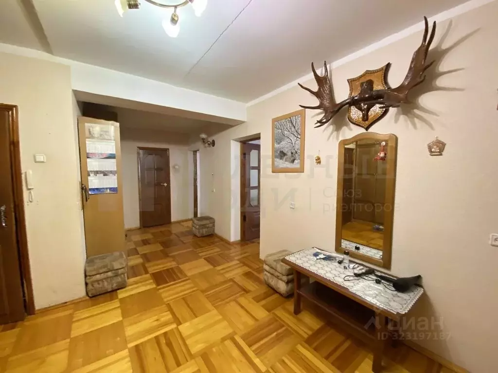 4-к кв. Новгородская область, Боровичи ул. Софьи Перовской, 86А (157.3 ... - Фото 1