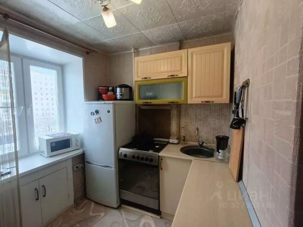 2-к кв. Нижегородская область, Дзержинск 7-й мкр, бул. Химиков, 3 ... - Фото 2