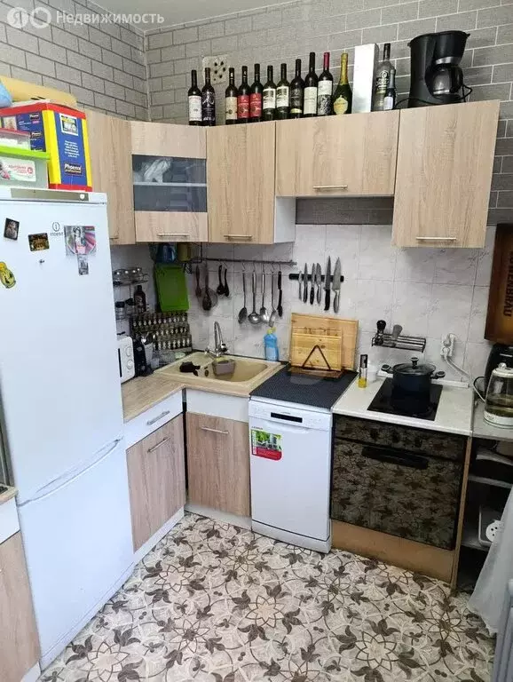 2-комнатная квартира: Нижний Тагил, Черноморская улица, 15/23 (43.7 м) - Фото 0