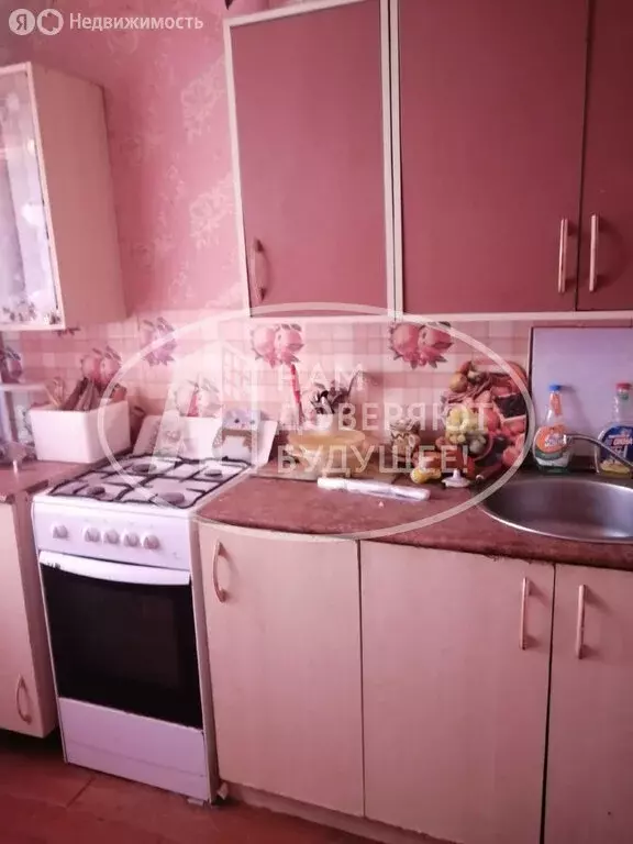 2-комнатная квартира: Губаха, улица Орджоникидзе, 14 (42 м) - Фото 2