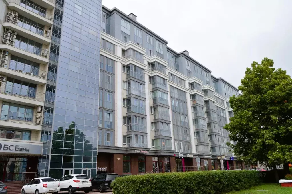 2-к кв. Белгородская область, Белгород Свято-Троицкий бул., 34 (70.0 ... - Фото 1