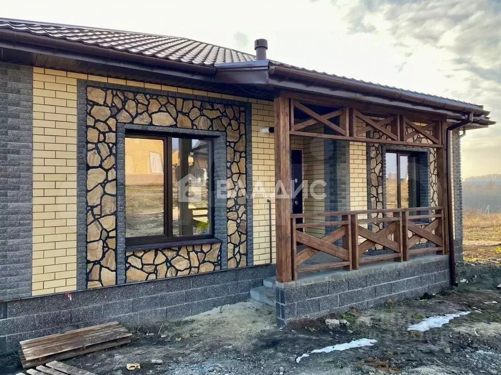Дом в Белгородская область, Строитель Яковлевский городской округ, ... - Фото 0