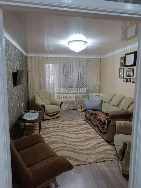 3-к кв. Калмыкия, с. Приютное, Микрорайон тер. 55 (68.4 м) - Фото 0