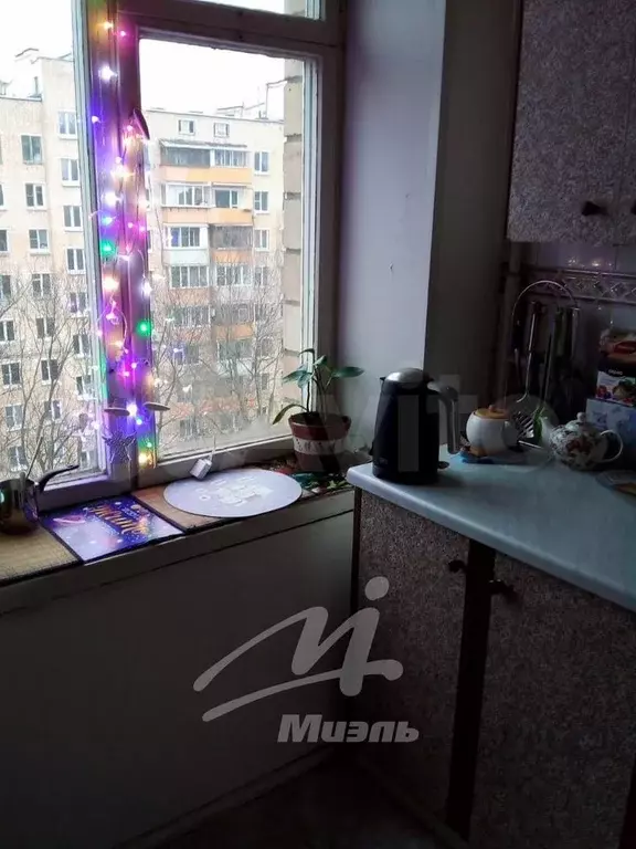 Комната 9 м в 2-к., 8/9 эт. - Фото 1