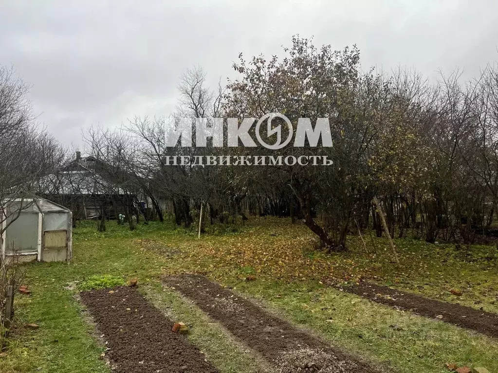 Участок в Московская область, Сергиево-Посадский городской округ, д. ... - Фото 0