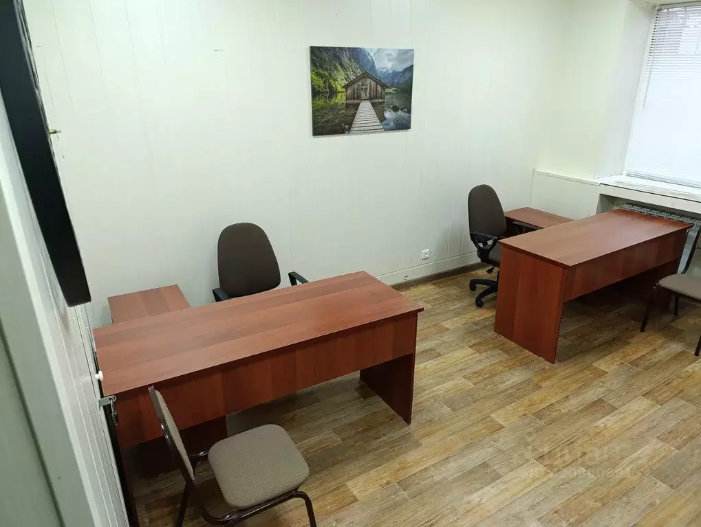 Офис в Омская область, Омск ул. Долгирева, 17 (14 м) - Фото 2