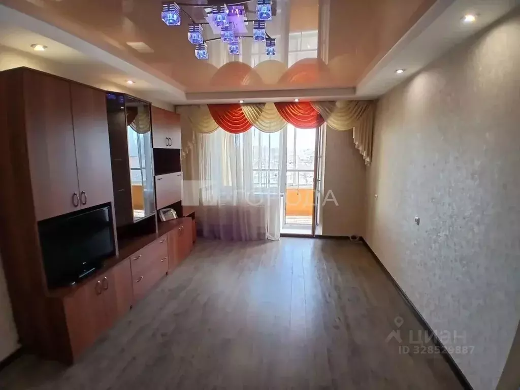 3-к кв. Томская область, Томск Комсомольский просп., 12 (59.9 м) - Фото 1