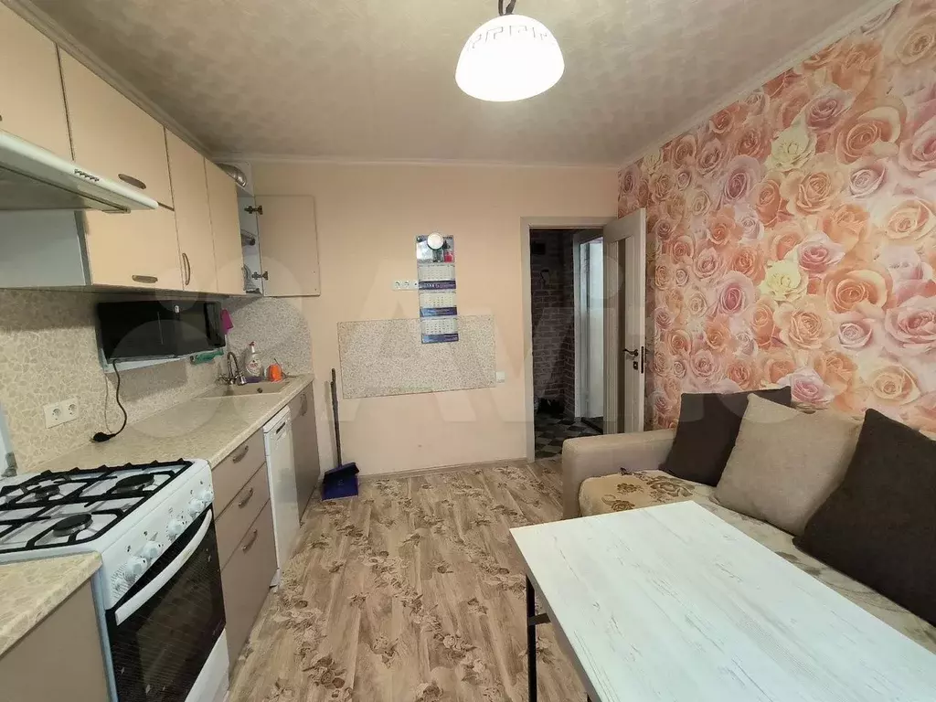 1-к. квартира, 32 м, 4/9 эт. - Фото 0