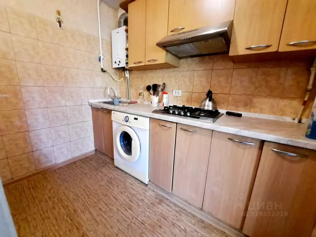 2-к кв. Севастополь ул. Павла Дыбенко, 4 (50.0 м) - Фото 1