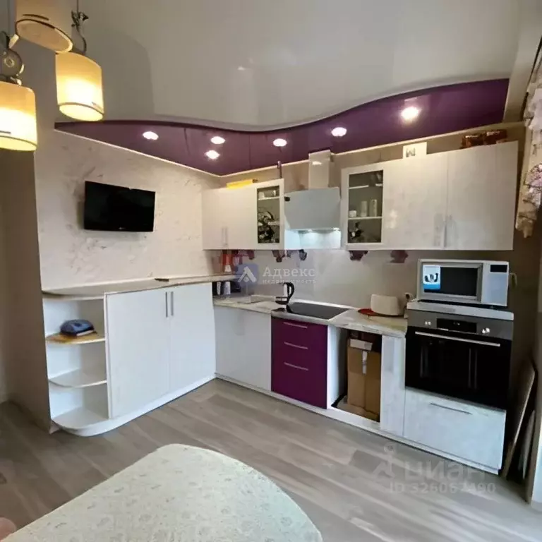 2-к кв. Тюменская область, Тюмень ул. Обдорская, 1 (53.1 м) - Фото 1