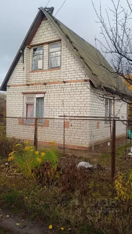 Дом в Саратовская область, Энгельсский район, Красноярское ... - Фото 1