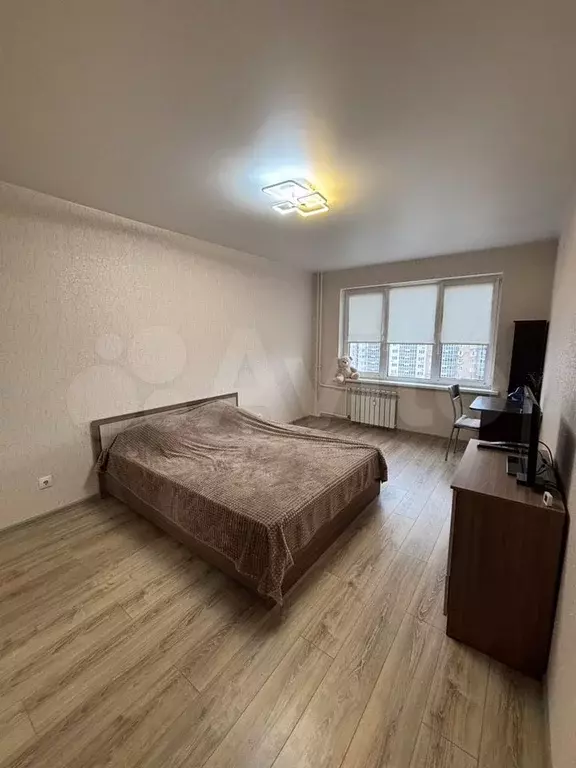 1-к. квартира, 39 м, 9/18 эт. - Фото 1