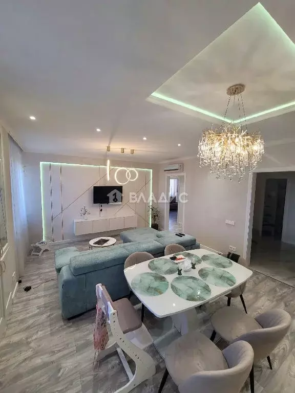 Продается 3-комнатная квартира - Фото 1