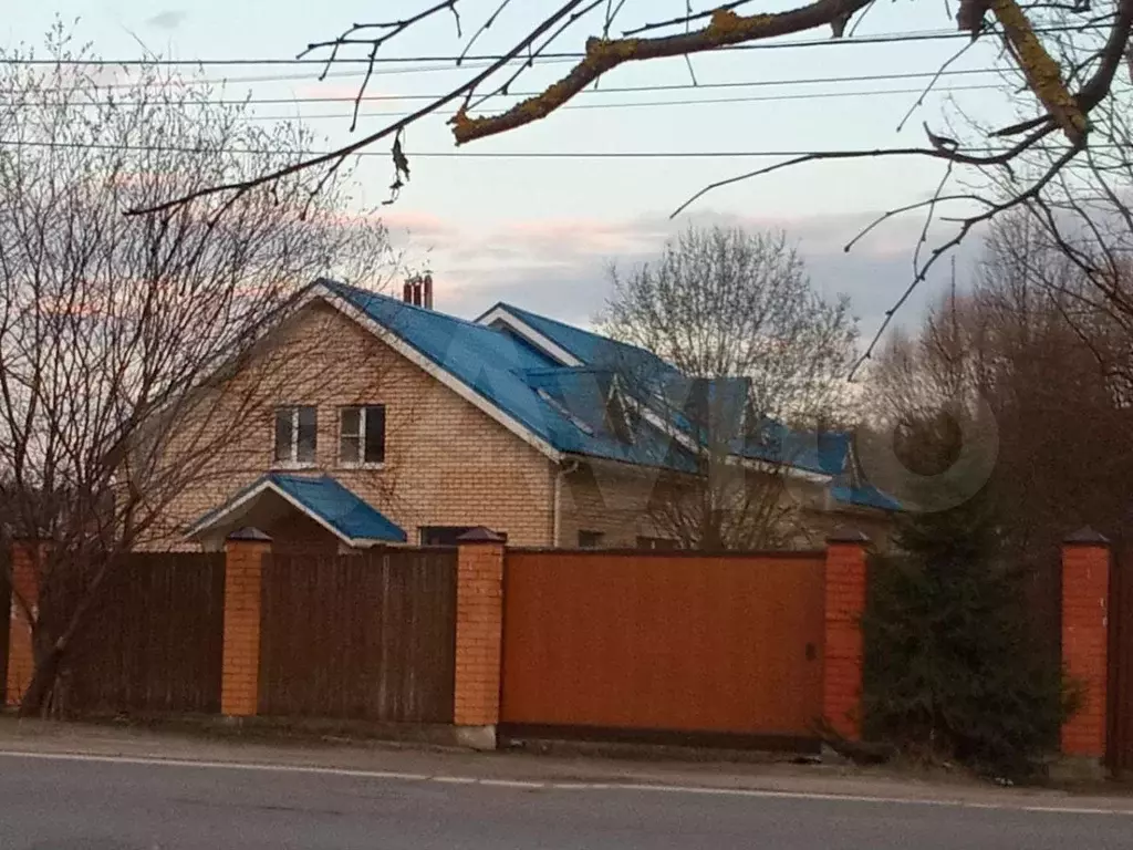 Дом 370 м на участке 17 сот. - Фото 0