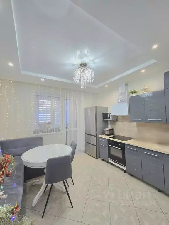 2-к кв. Ханты-Мансийский АО, Сургут ул. Мелик-Карамова, 4 (50.0 м) - Фото 1