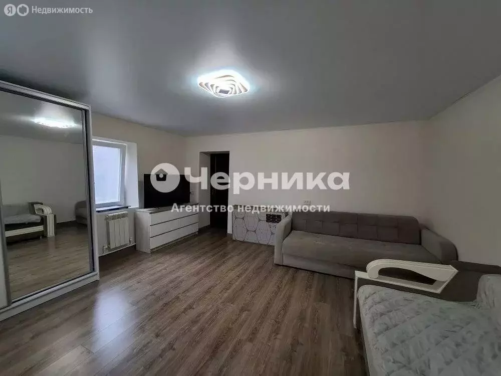 2-комнатная квартира: Кисловодск, Главная улица, 55 (52 м) - Фото 2