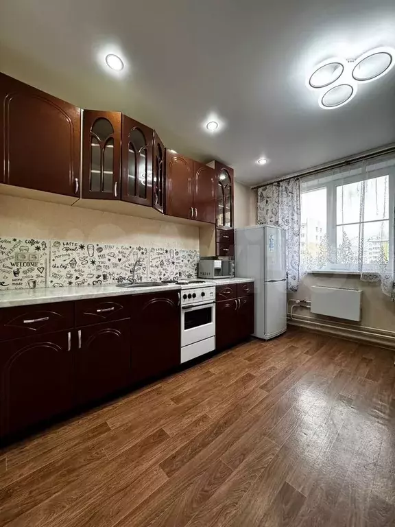 1-к. квартира, 35 м, 2/5 эт. - Фото 0