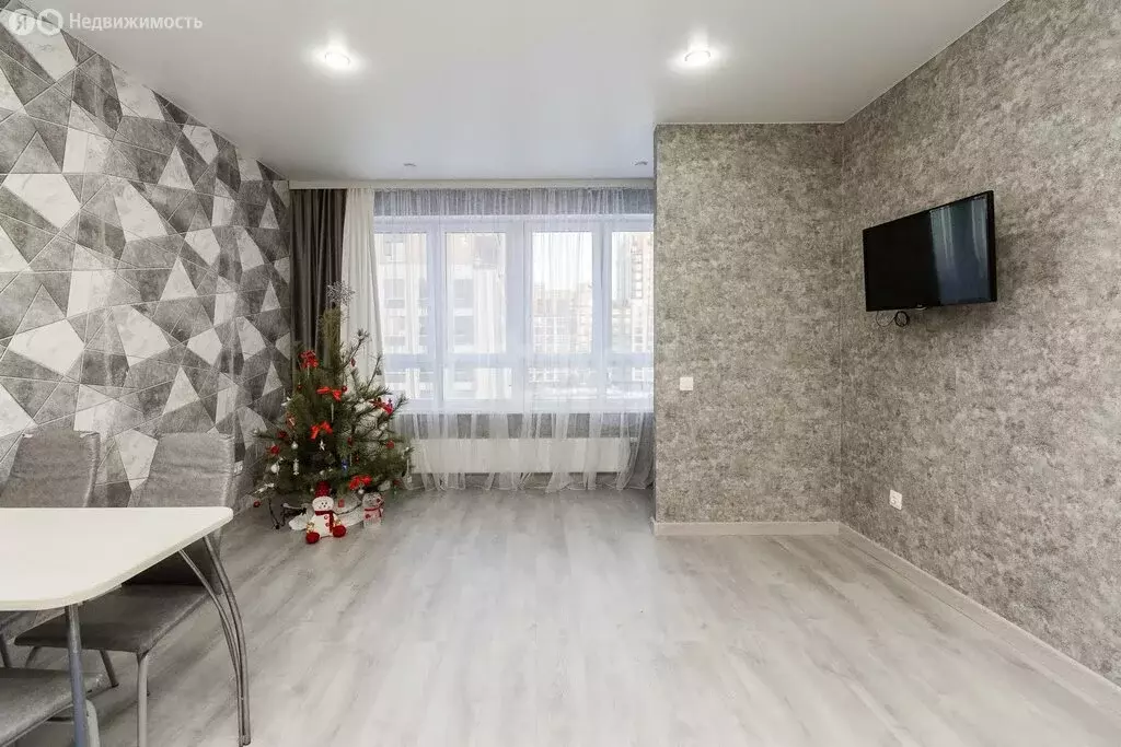 2-комнатная квартира: Тюмень, улица Виктора Тимофеева, 10 (60.5 м) - Фото 2