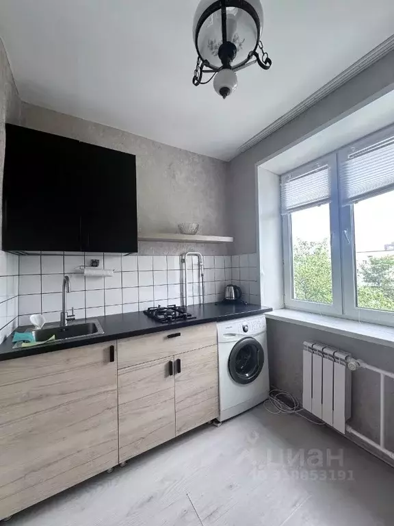 1-к кв. Москва ул. Симоновский Вал, 20К3 (30.0 м) - Фото 0