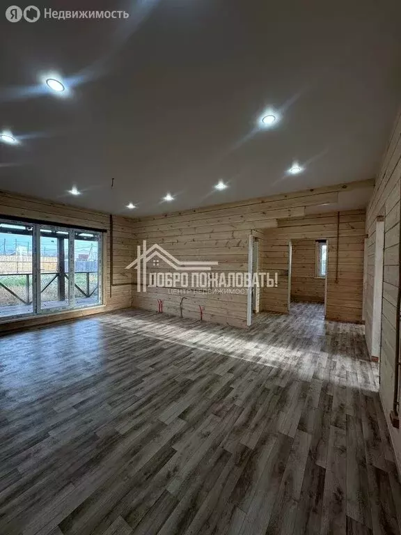 Дом в Усть-Абаканский район, посёлок Тепличный (158.8 м) - Фото 1