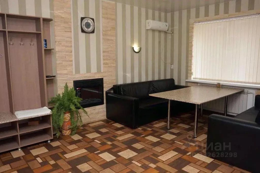 Комната Астраханская область, Знаменск Астраханская ул., 2 (10.0 м) - Фото 1