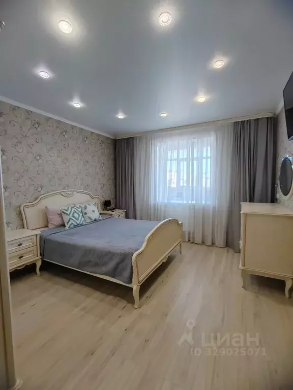 2-к кв. Белгородская область, Белгород бул. Юности, 41 (74.2 м) - Фото 1