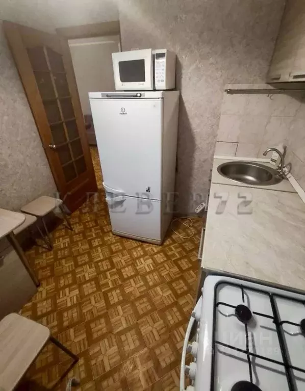 1-к кв. Тюменская область, Тюмень Севастопольская ул., 23 (33.0 м) - Фото 2