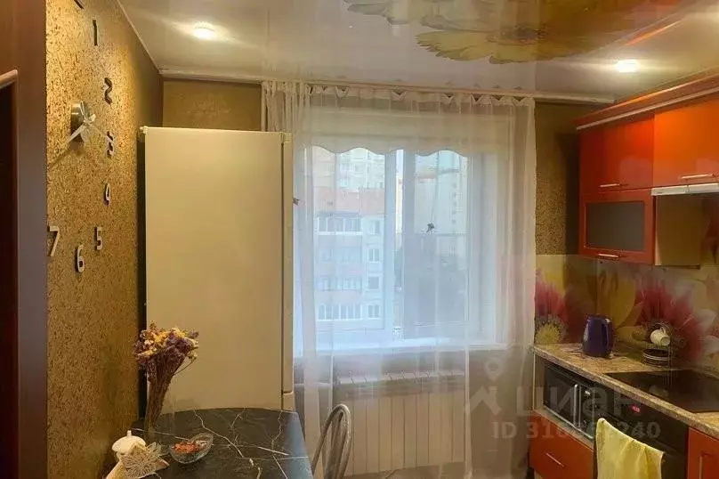 2-к кв. Псковская область, Псков ул. Генерала Маргелова, 11 (58.0 м) - Фото 1