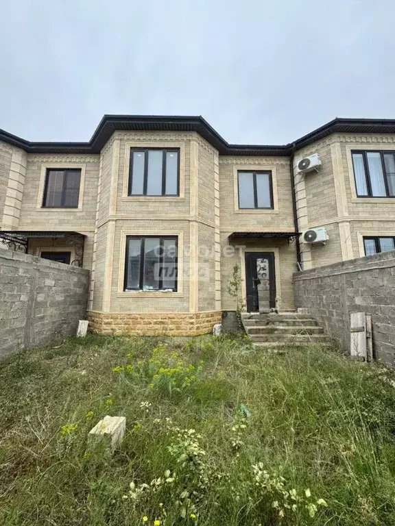 Дом в Дагестан, Каспийск Кемпинг мкр,  (130 м) - Фото 1