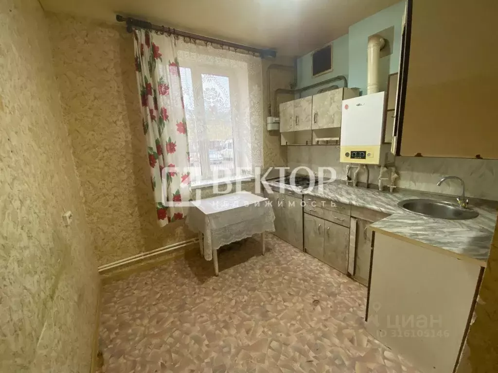 3-к кв. Ивановская область, Приволжск ул. Фурманова, 24 (67.0 м) - Фото 0