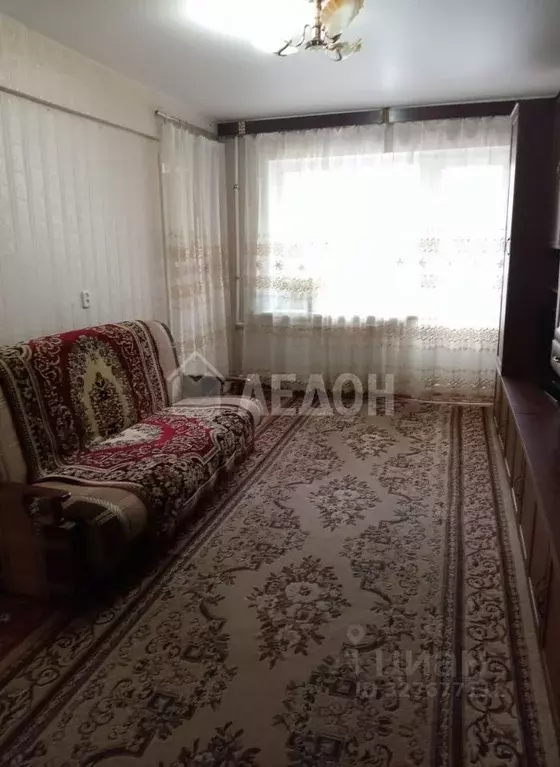 3-к кв. Омская область, Омск Городок Нефтяников мкр, ул. 50 лет ... - Фото 2