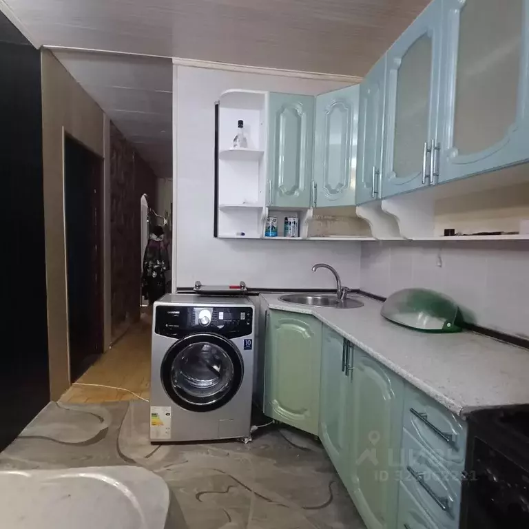 2-к кв. Омская область, Омск наб. Иртышская, 12 (48.0 м) - Фото 1