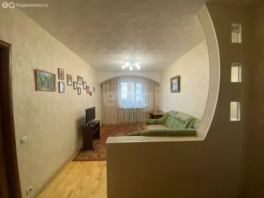 2-комнатная квартира: Ульяновск, Водопроводная улица, 1 (52.6 м) - Фото 1