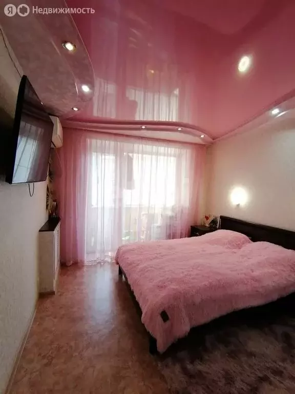 3-комнатная квартира: Комсомольск-на-Амуре, улица Васянина, 9 (62.4 м) - Фото 0