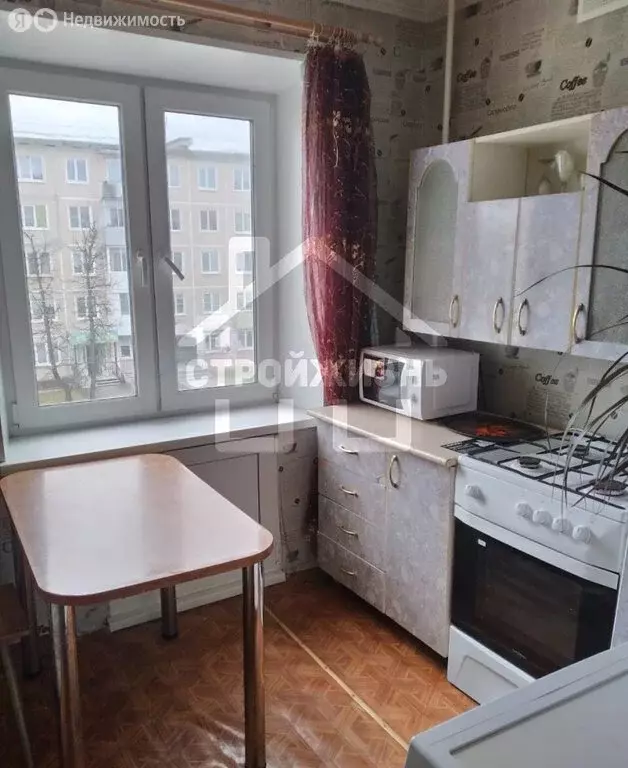 1-комнатная квартира: Североуральск, улица Ленина, 10 (30.4 м) - Фото 0