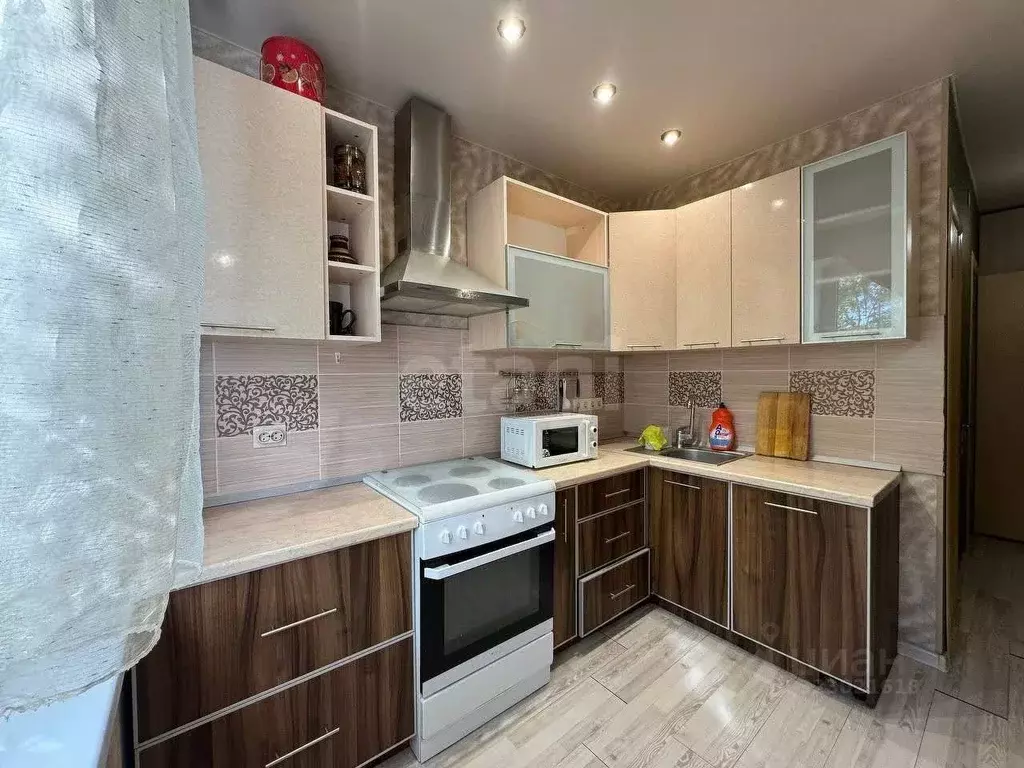 2-к кв. Краснодарский край, Новороссийск ул. Карамзина, 45 (52.7 м) - Фото 2