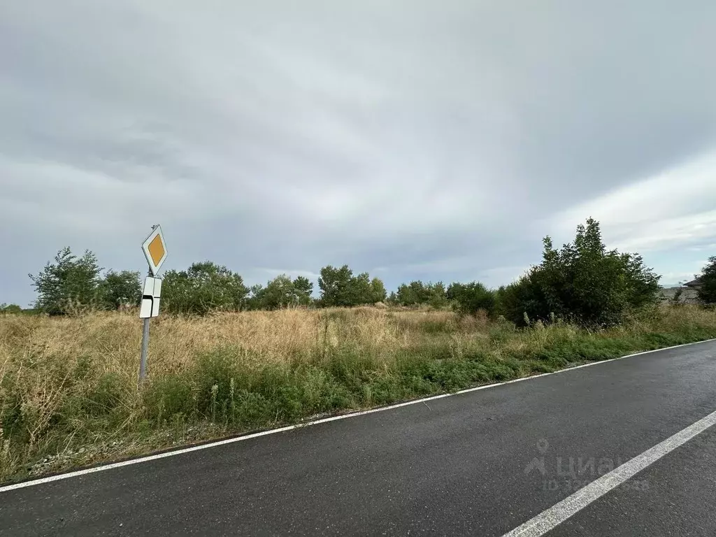 Участок в Кабардино-Балкария, Нальчик городской округ, с. Адиюх ул. ... - Фото 2