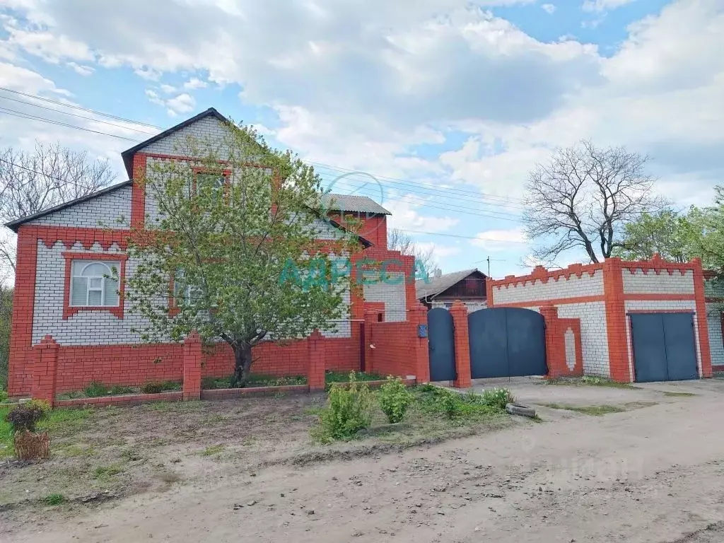 Дом в Белгородская область, Новооскольский муниципальный округ, пос. ... - Фото 1