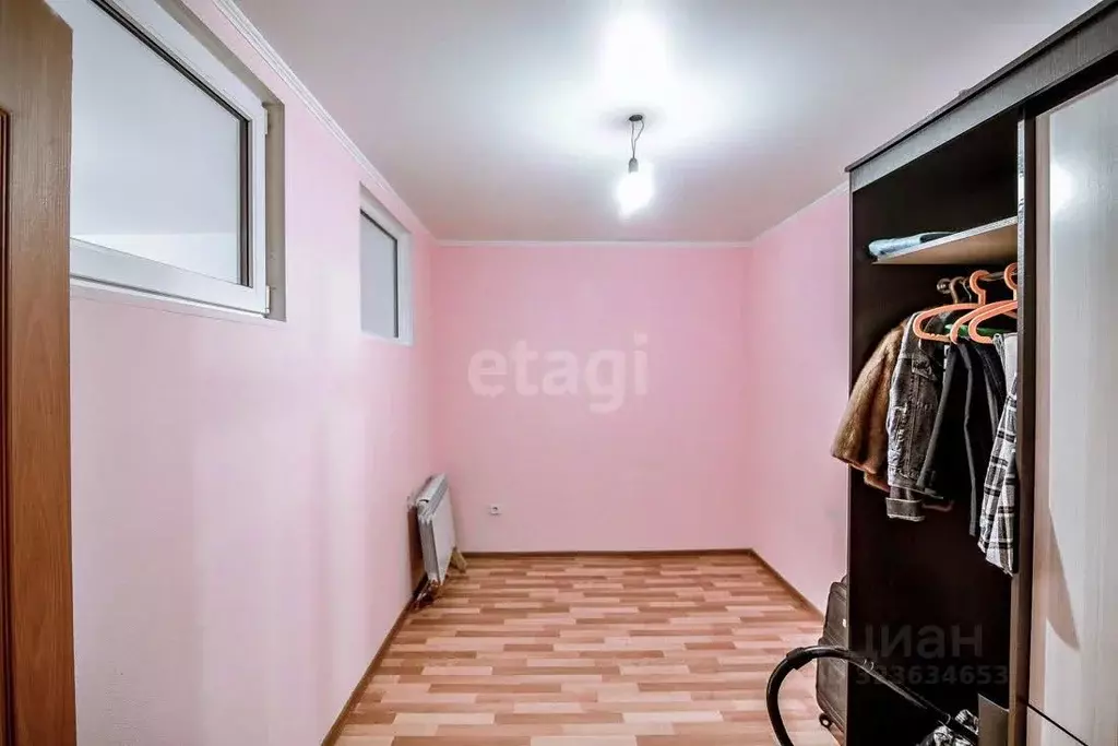 2-к кв. Сахалинская область, Южно-Сахалинск ул. Крымская, 19 (49.3 м) - Фото 1