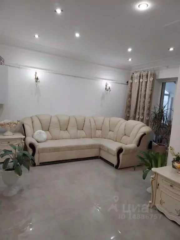 Дом в Крым, Евпатория Спутник-2 мкр, ул. Южная, 8 (110 м) - Фото 1