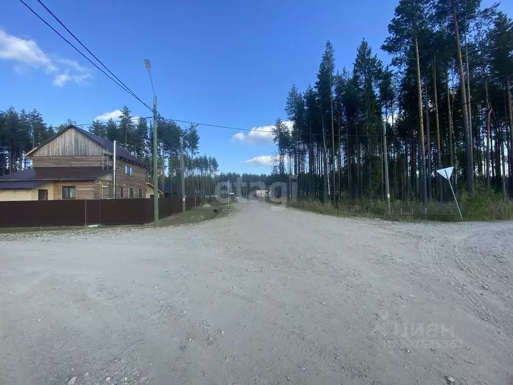 Участок в Коми, Сыктывкар городской округ, Краснозатонский пгт, ... - Фото 0