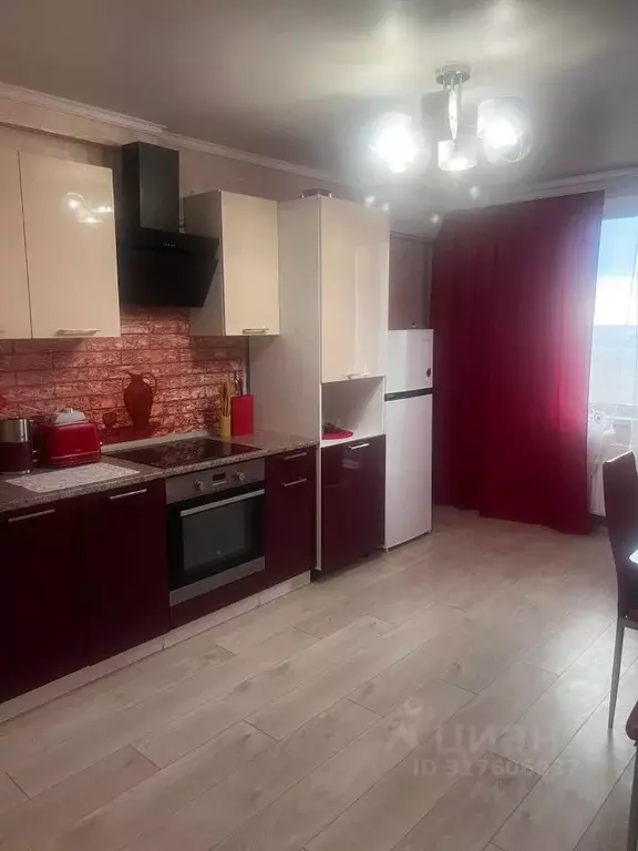 2-к кв. Ростовская область, Ростов-на-Дону пер. Андреева, 13 (65.0 м) - Фото 0