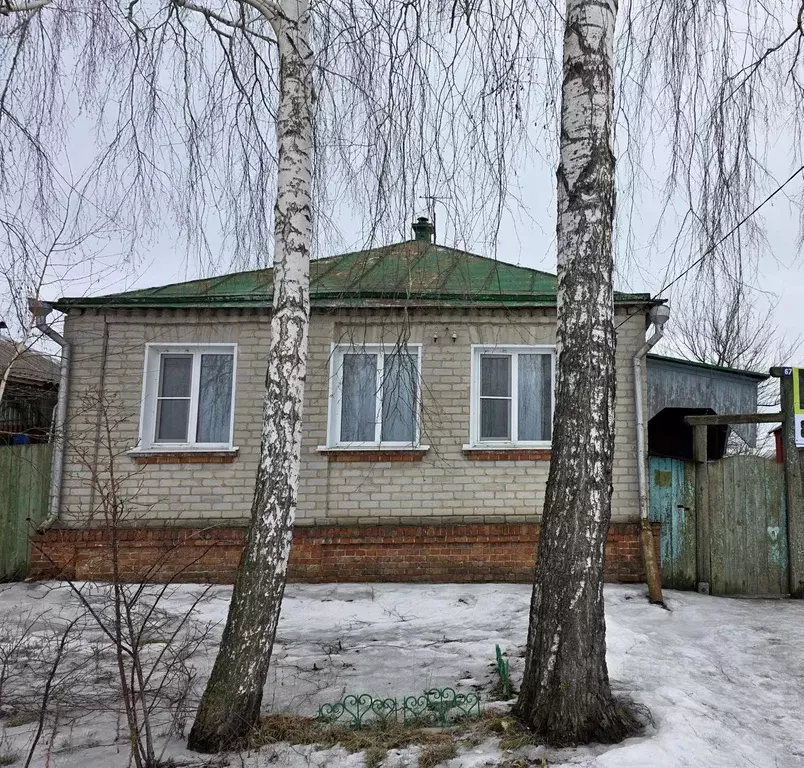 Дом в Воронежская область, Острогожск Первомайская ул., 67 (51 м) - Фото 1