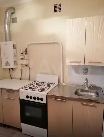 1-к. квартира, 35 м, 4/4 эт. - Фото 0