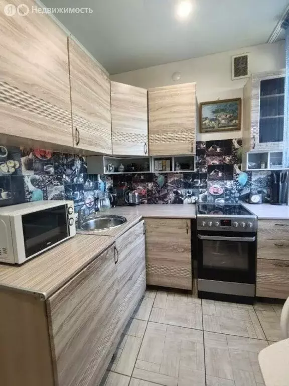 1-комнатная квартира: Прокопьевск, микрорайон Тырган, 10-й микрорайон, ... - Фото 2