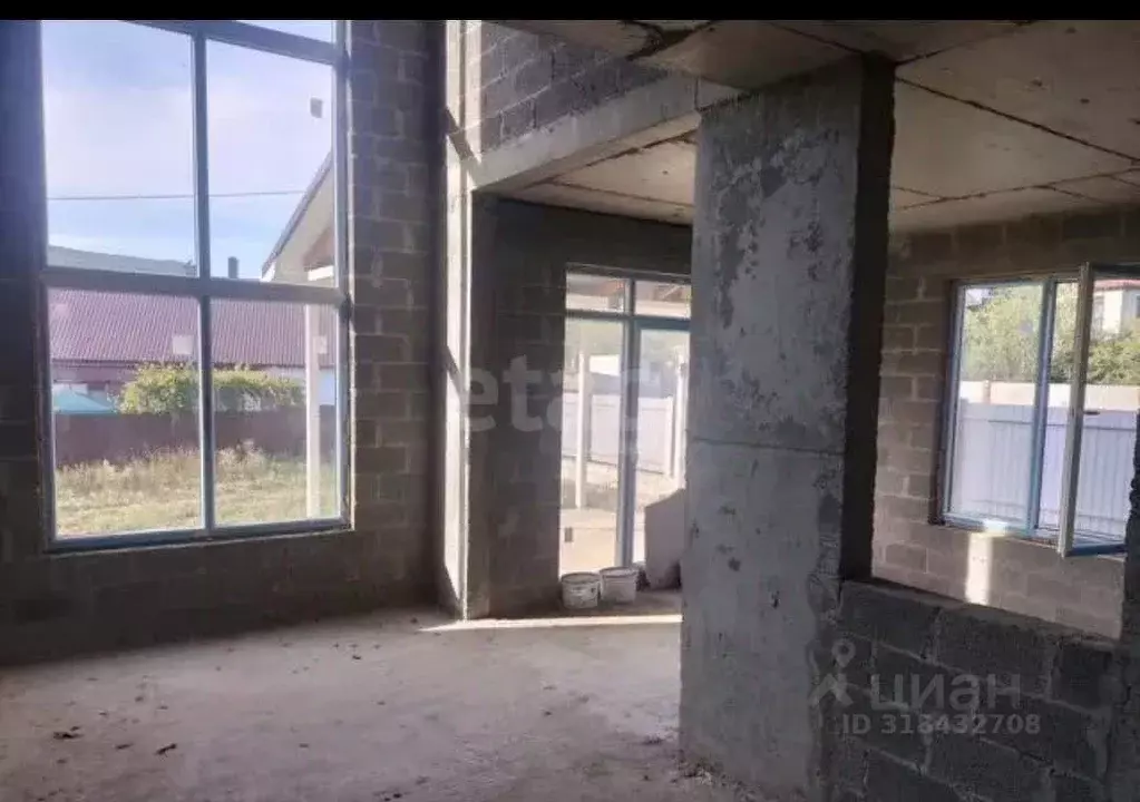 Дом в Краснодарский край, Геленджик городской округ, с. Адербиевка  ... - Фото 1