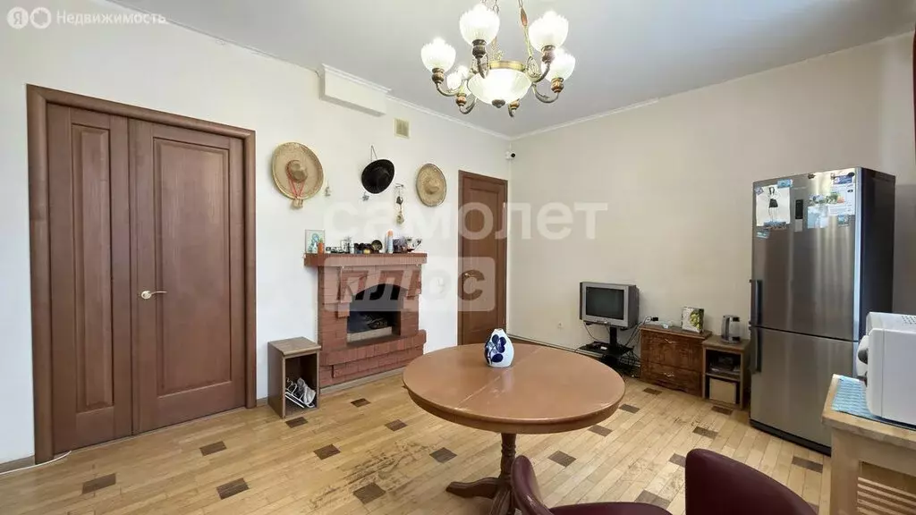 Дом в посёлок Исеть, улица Свердлова, 20 (360 м) - Фото 2