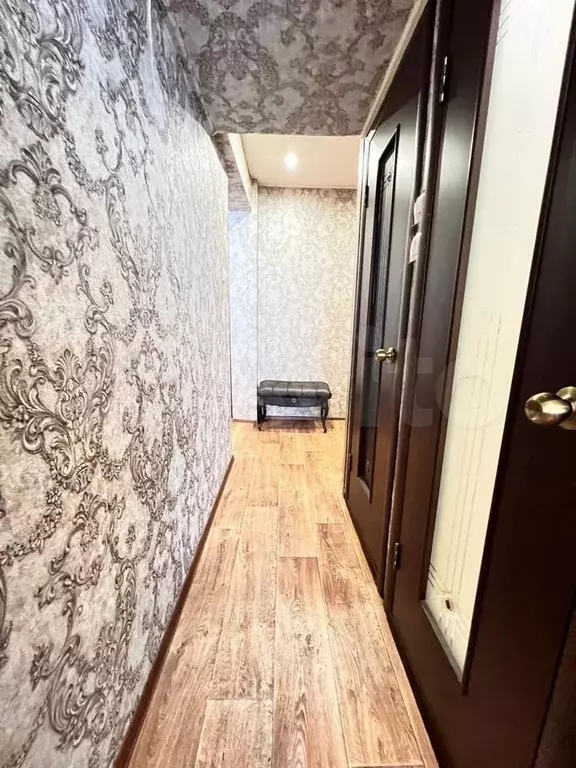 1-к. квартира, 40 м, 1/9 эт. - Фото 1