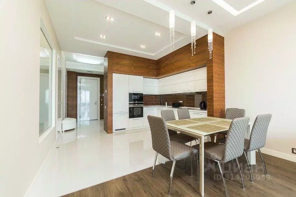 Квартира, 3 комнаты, 100 м - Фото 0