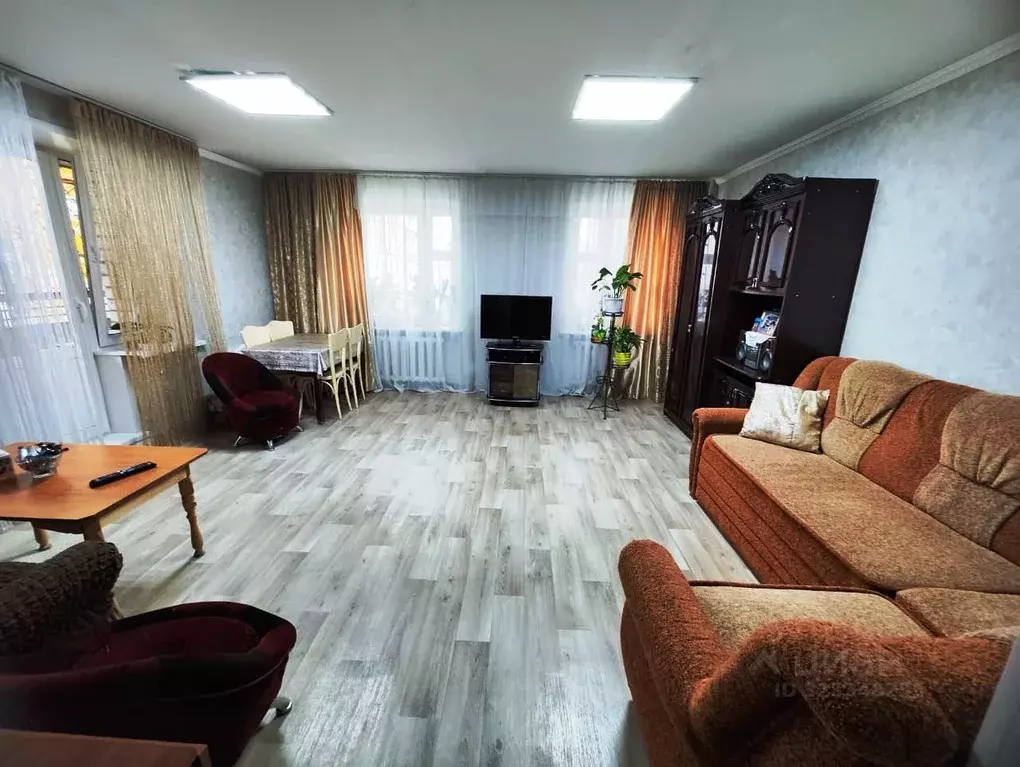 2-к кв. Владимирская область, Кольчугино ул. Шмелева, 13 (63.0 м) - Фото 1